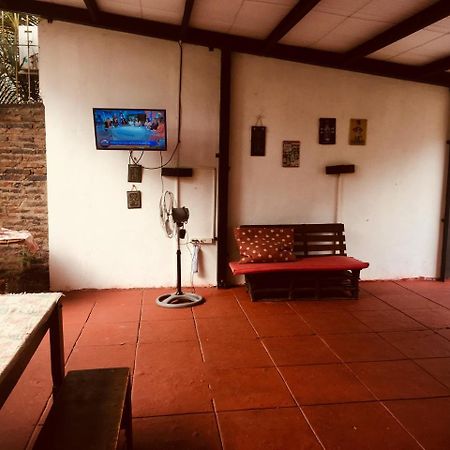 Hostel Costa Mosquito Posadas Buitenkant foto